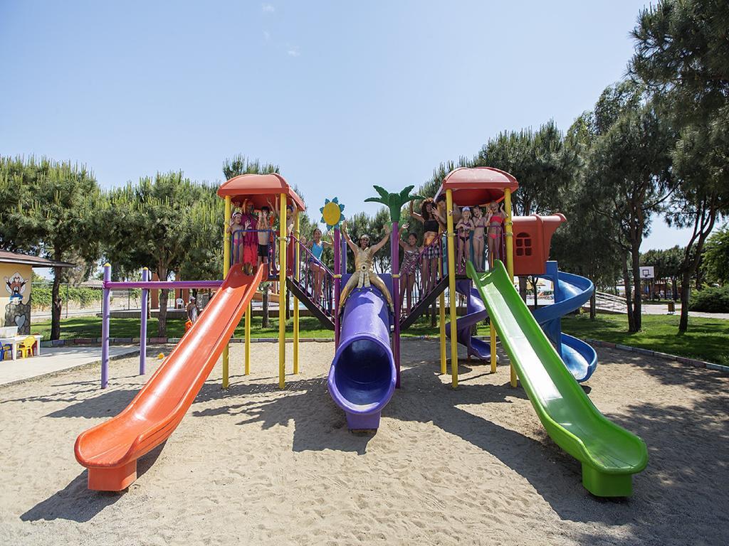 Club Turtas Beach Konaklı Εξωτερικό φωτογραφία