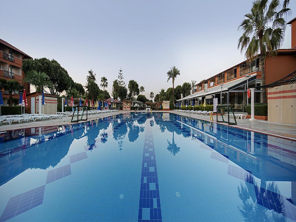 Club Turtas Beach Konaklı Εξωτερικό φωτογραφία