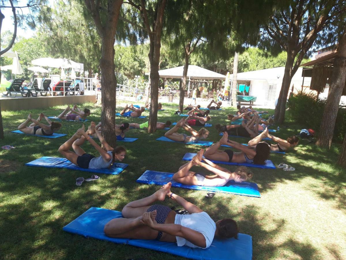 Club Turtas Beach Konaklı Εξωτερικό φωτογραφία