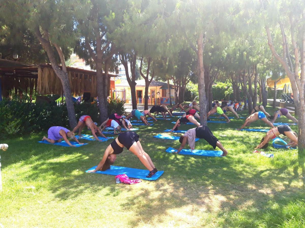 Club Turtas Beach Konaklı Εξωτερικό φωτογραφία